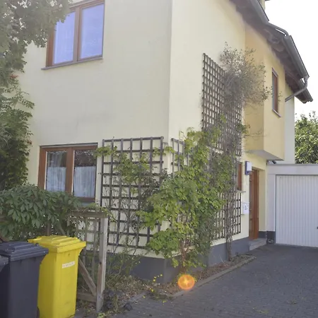 Daire Ahler Kopf Lahnstein